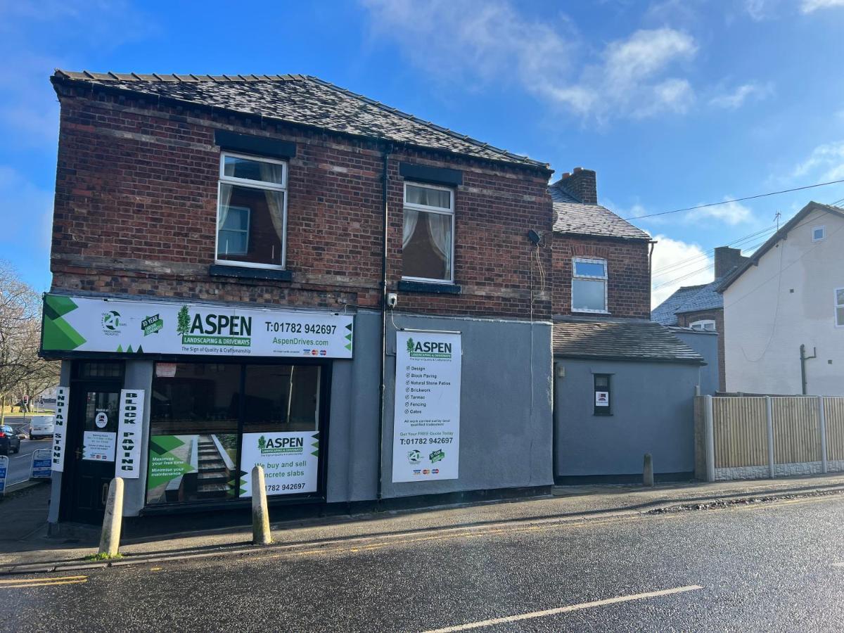 Luxury 2 Bed Apartment Great Location Stoke-on-Trent Экстерьер фото